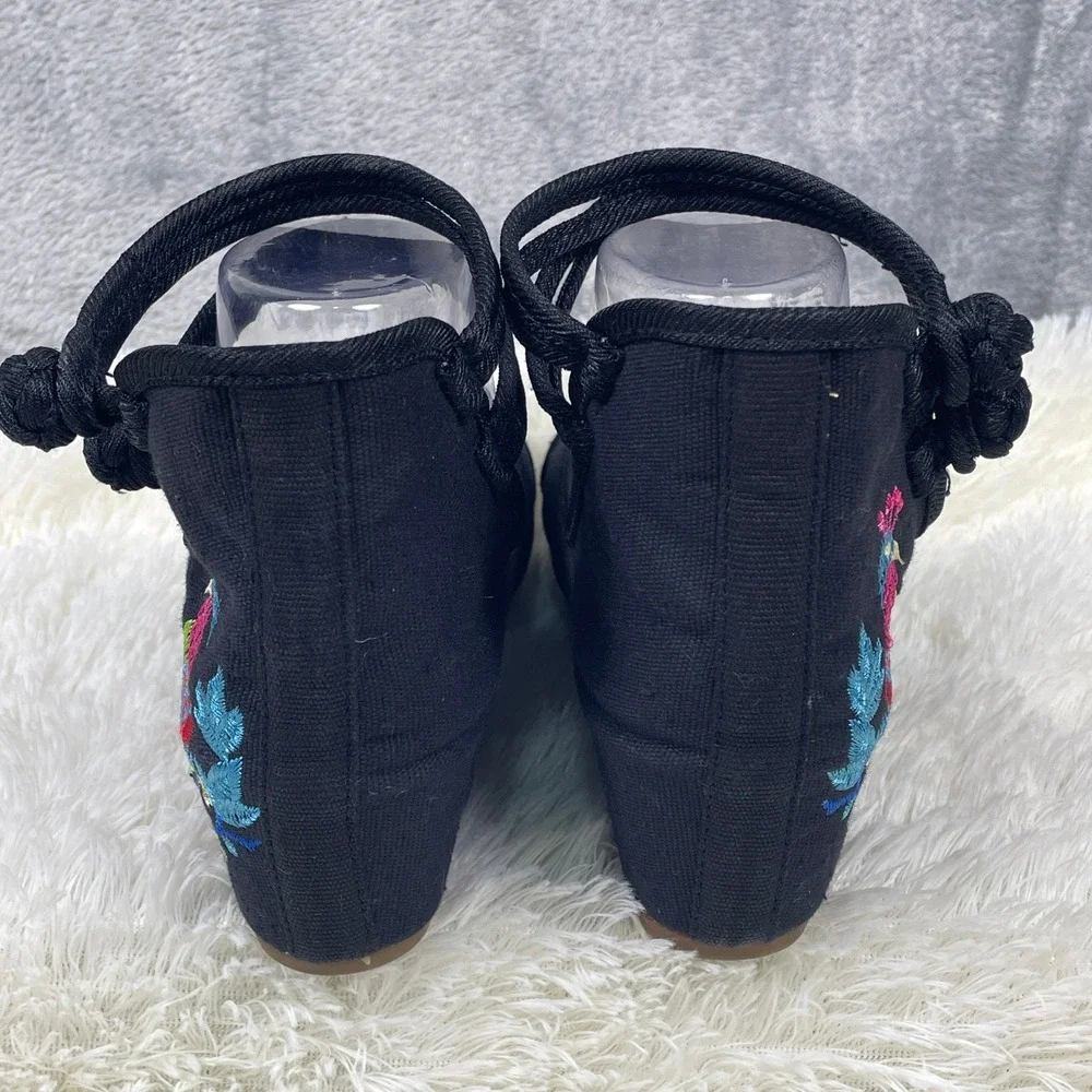 Unbranded Peacock Embroidered Wedges Womens 8.5 Black Good Canvas Boho Strappy